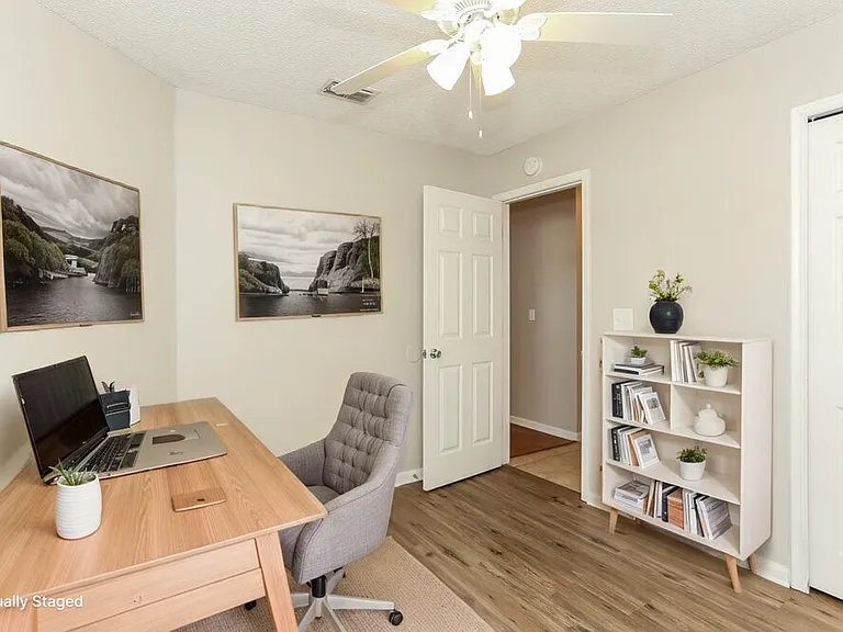 12327 Sondra Cove Ct — Photo 15