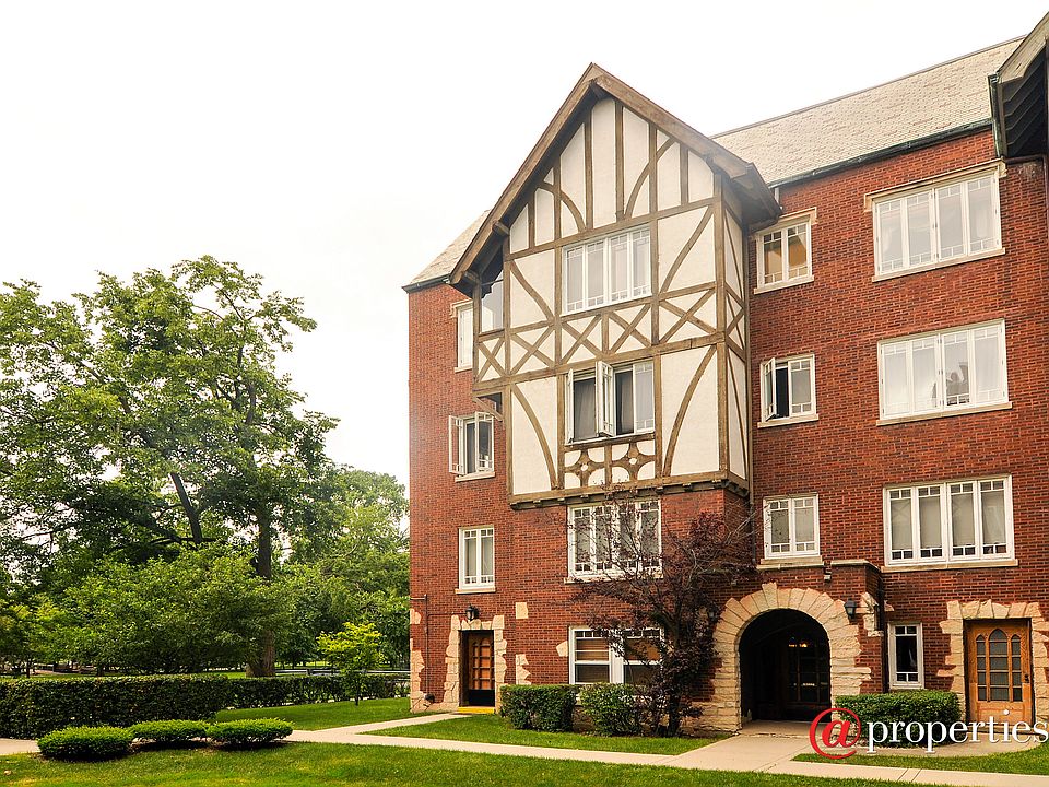 Historic Park Gables overlooking Indian Boundary P