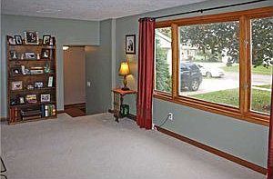 4th image of 5042 Clarice Dr