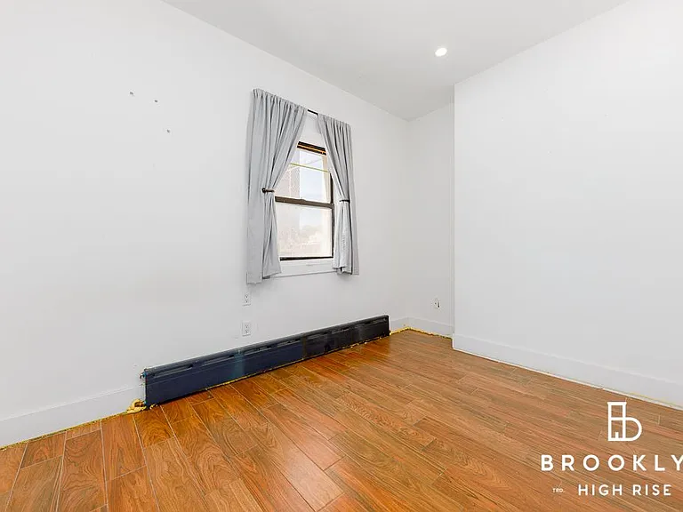 191 Graham Ave #3 — Photo 5