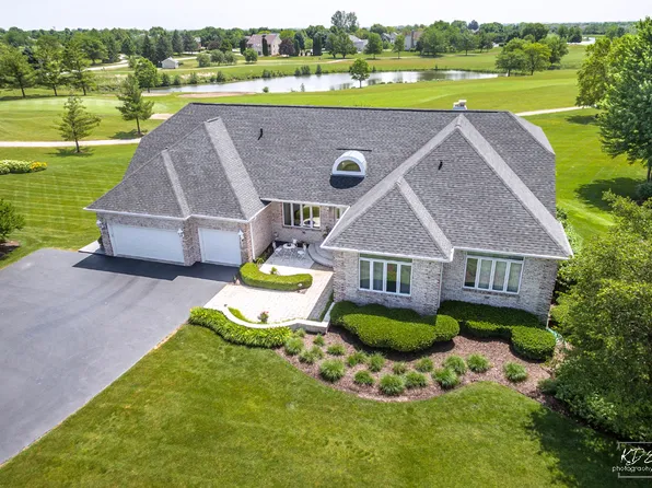 24325 W Royal County Down Dr, Naperville, IL 60564