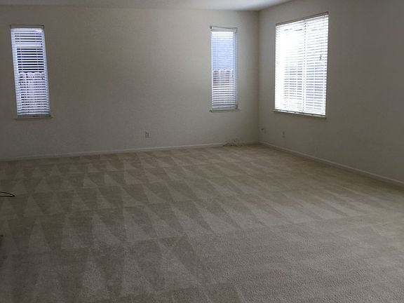5th image of 1404 Mendocino Creek Dr