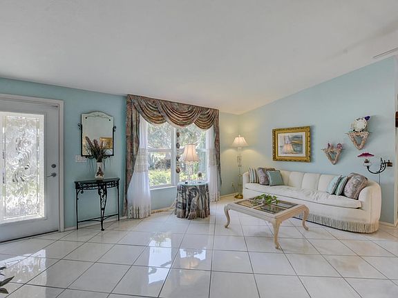 5th image of 5163 Little Beth Dr N