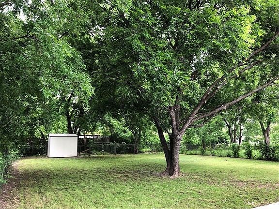3rd image of 5134 Lauderdale Dr