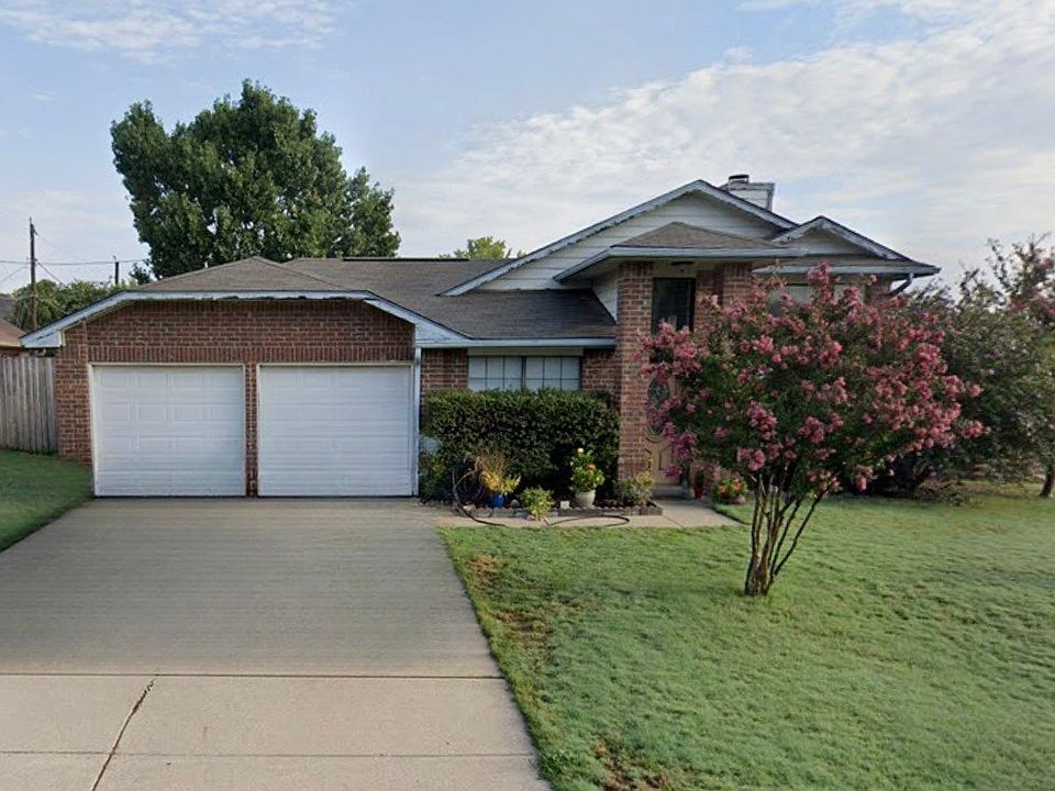1st image of 1001 Flamewood Dr