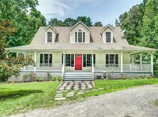 4050 Lake Killarney Rd, Gum Spring, VA 23065
