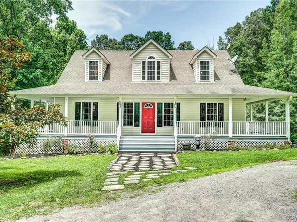 4050 Lake Killarney Rd, Gum Spring, VA 23065