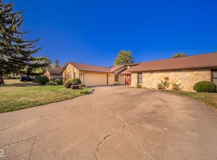 1001 S Devonshire Rd, Yorktown, IN 47396