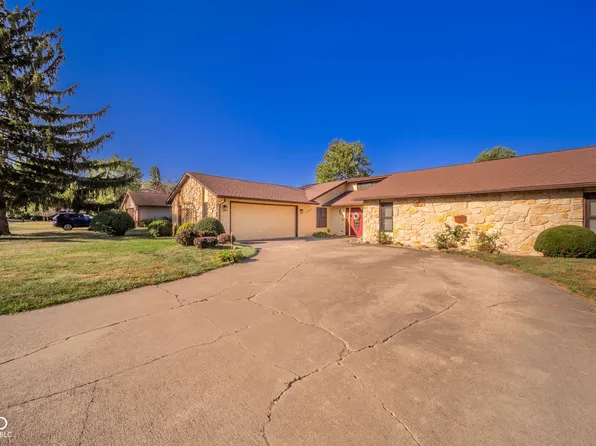 1001 S Devonshire Rd, Yorktown, IN 47396