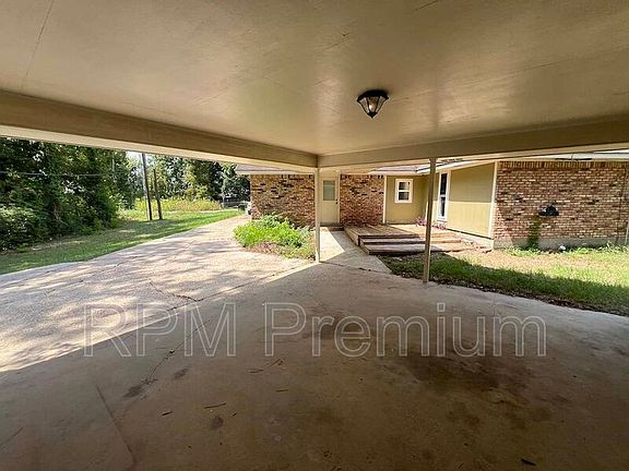 5th image of 13235 Country Park Ave