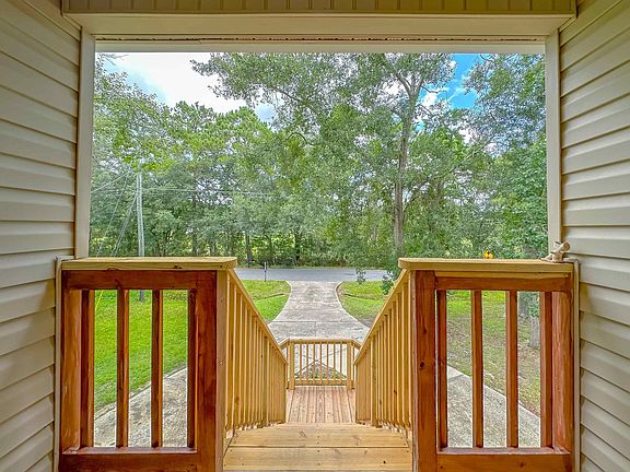 5th image of 1903 Faulk Dr