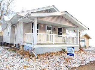 303 W Lincoln St, Bloomington, IL
