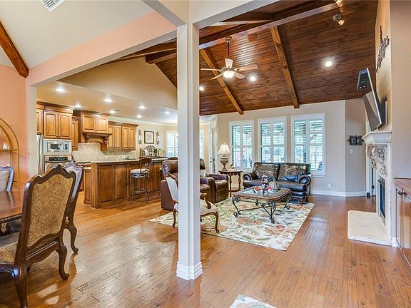 4th image of 5707 Pebble Beach Dr