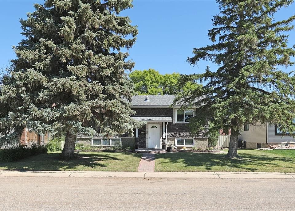 1st image of 52 S Marshall Dr W