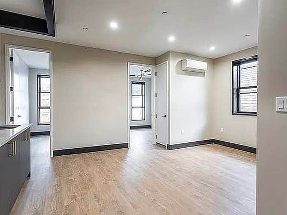 3rd image of 1667 Brooklyn Ave #3A