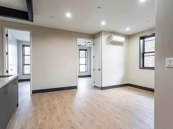 1667 Brooklyn Avenue image 3 of 10