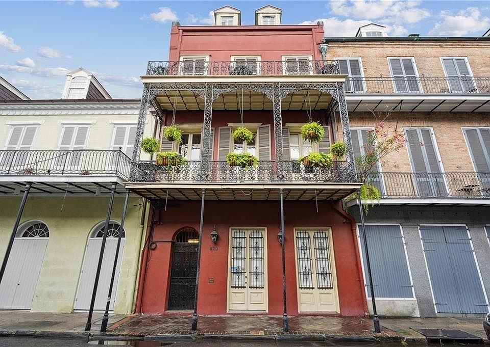 1st image of 520 Saint Philip St APT 8