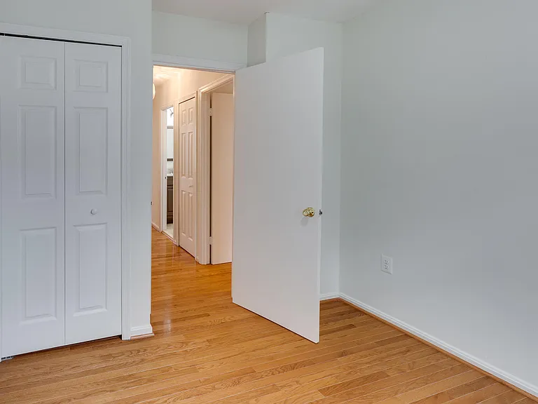 2961 Cashel Ln — Photo 44
