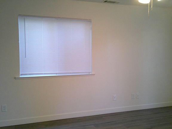 3rd image of 4781 N Polk Ave #154