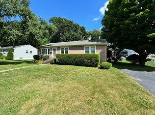 52 Grey Rock Rd, Bridgeport, CT 06606