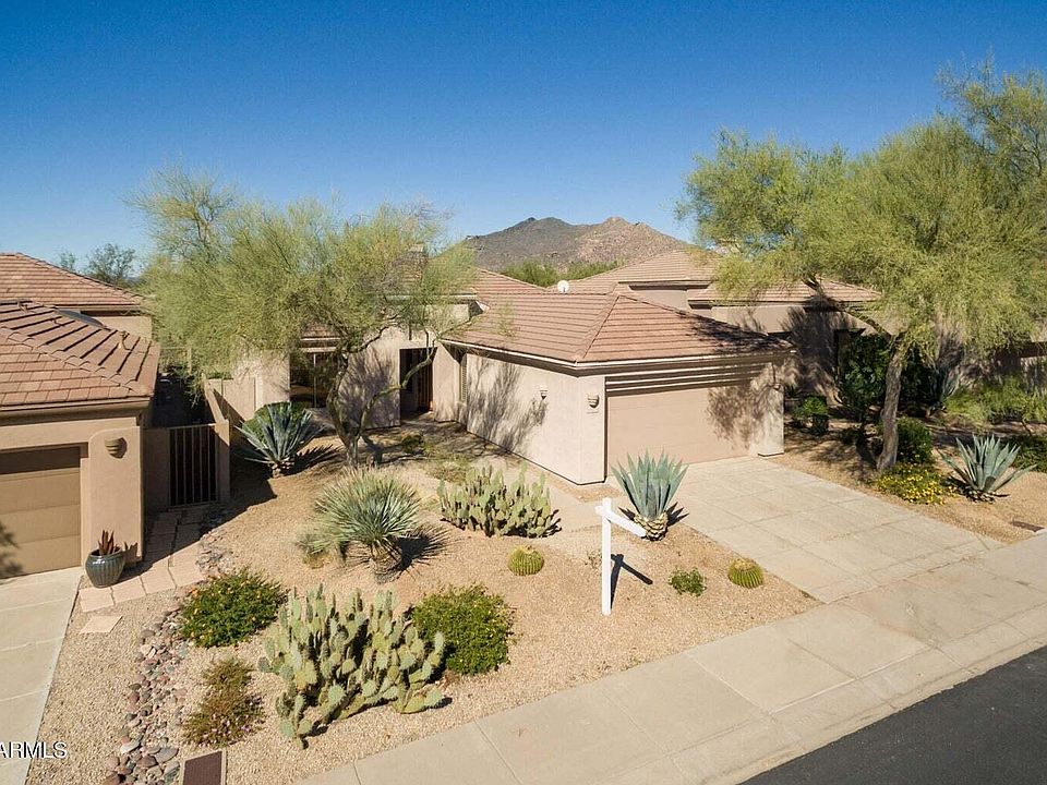 1st image of 32956 N 69TH Street