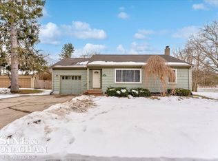 22670 W Main St, Armada, MI 48005