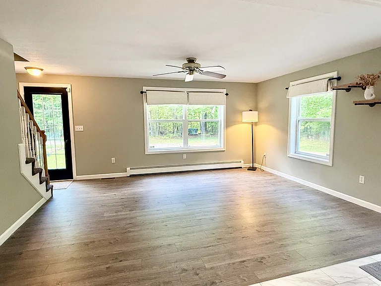 7 Gollums Way — Photo 16