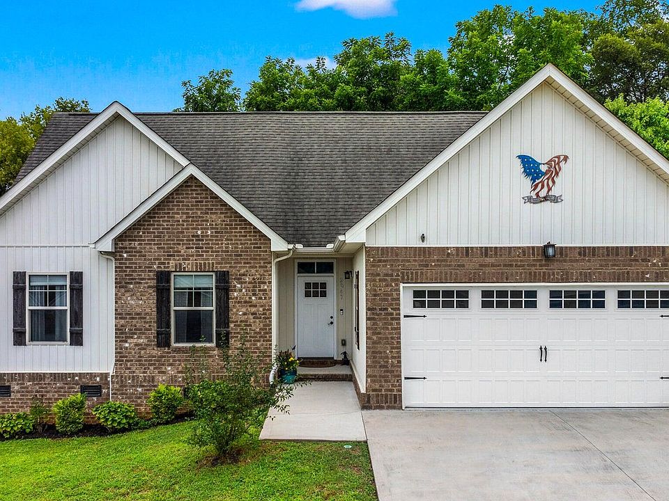1st image of 2047 Bluebonnet Dr