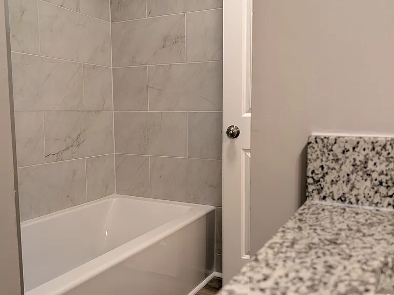 710 Bellemeade Way SW #A — Photo 7