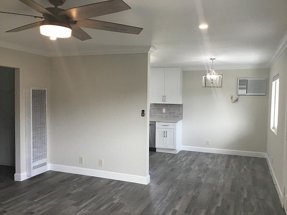 3rd image of 7641 Amazon Dr #4