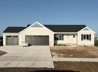 4653 Wren Drive Dr SE, Caledonia, MI 49316