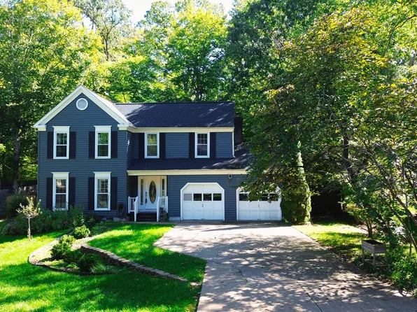 1127 Atlantic Dr, Stafford, VA 22554