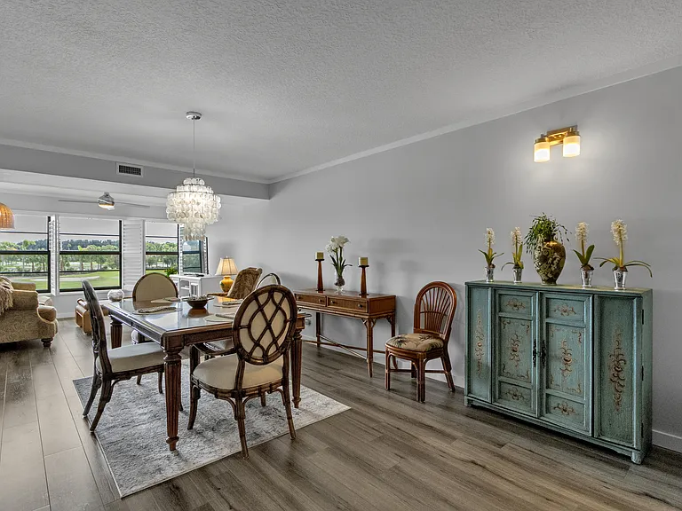 Wonderfully decorated dining and seating