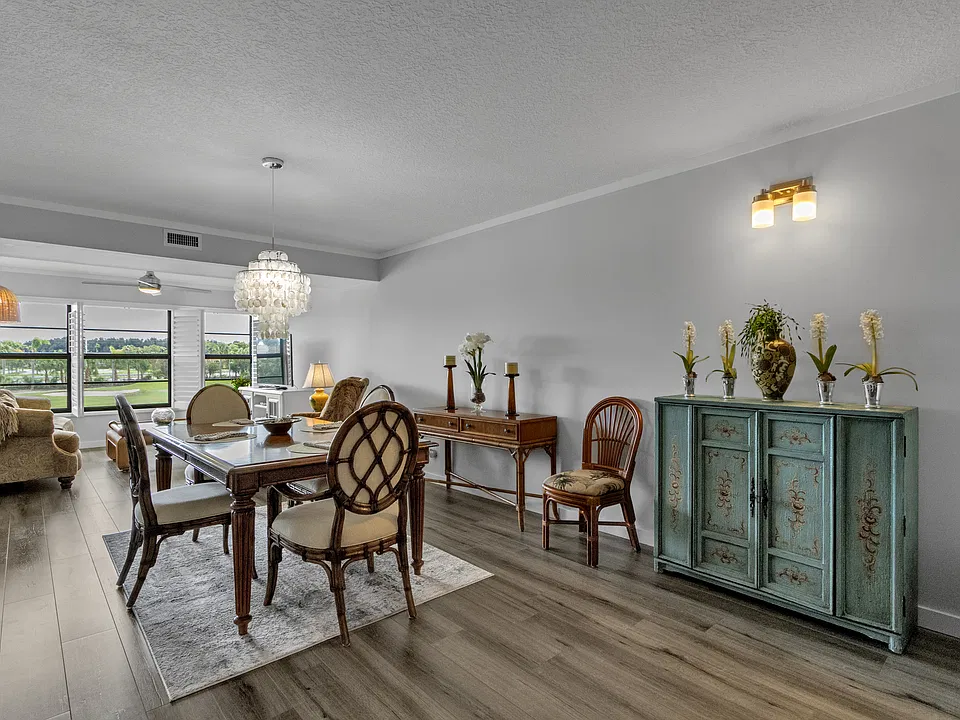 Wonderfully decorated dining and seating