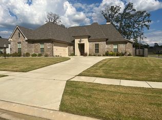 944 Dumaine Dr, Shreveport, LA 71106
