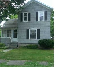 109 Pleasant St, Canastota, NY 13032