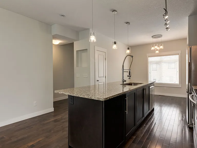 W Skyview Point Pl NE — Photo 20