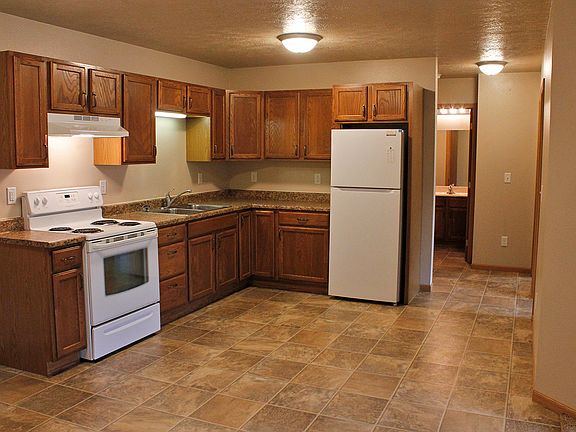 3rd image of 305 N Broadway St #307-3