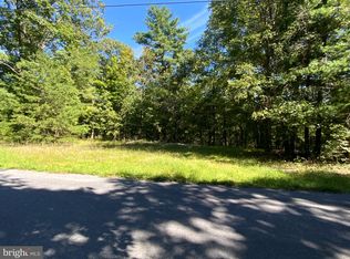 693 Peach Ridge Rd, Elliottsburg, PA 17024