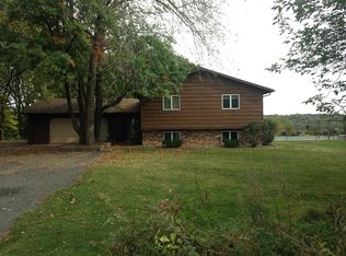 373 Krattley Ln, Hudson, WI 54016