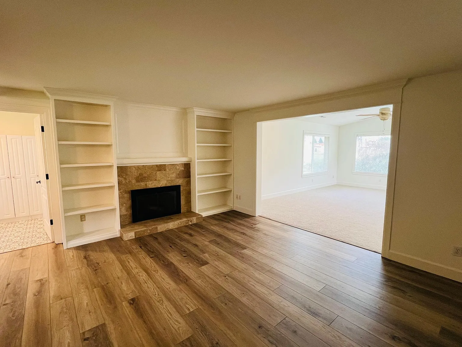 1117 NW Westridge St — Photo 2