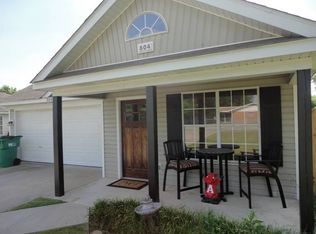 804 N Gutensohn Rd, Springdale, AR 72762