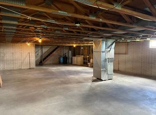 1284 Derby Ave NW, Swisher, IA 52338