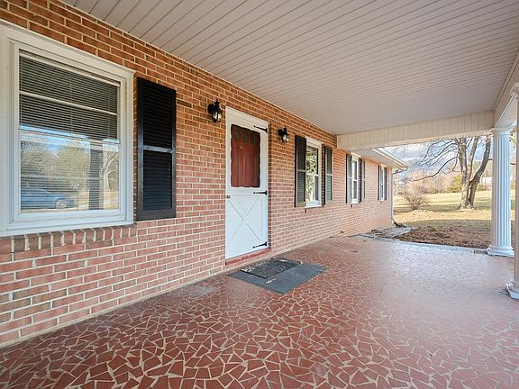5th image of 1608 Venture Blvd #1606
