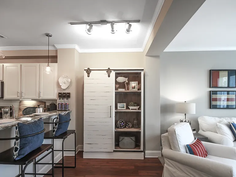 Sweetwater Apartments — Photo 32