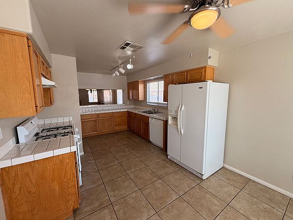 4th image of 3106 Alfa Romero Ave