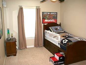 4th image of 747 Vermillion Dr NE