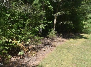 112 E River Pointe Dr, Greeneville, TN 37743