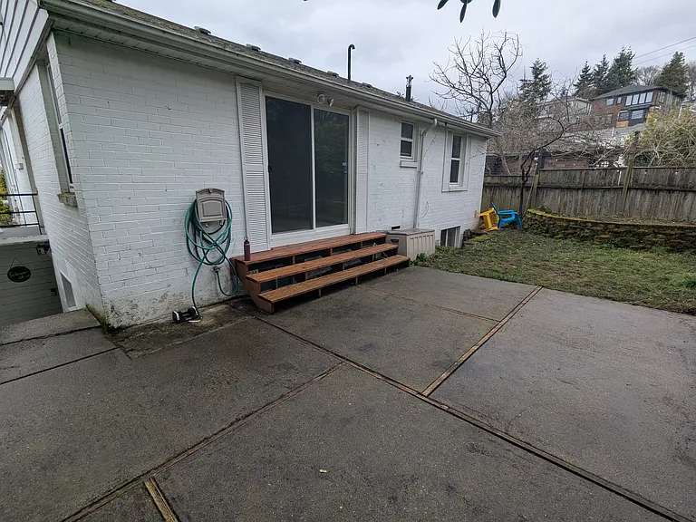 Backyard - slider access from bedroom #1