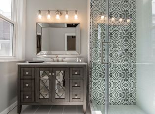 2712 E Albert St, Philadelphia, PA 19125